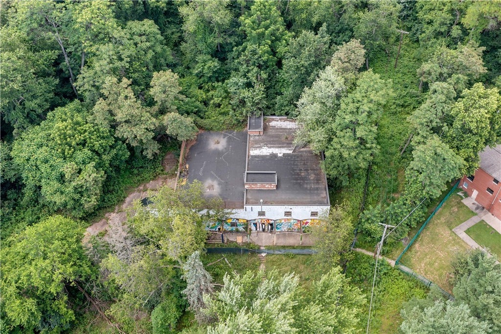 101 Hazlett Street, Fineview