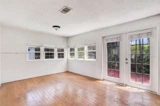 Photo of Listing #A11854738