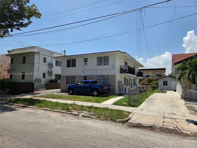 1 of 40 - 436 Sw 14th Ave, Miami, FL
