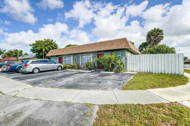1 of 9 - 7801 Sw 10th St, North Lauderdale, FL