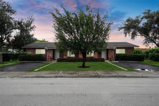 1 of 75 - 7516 Nw 44th Ct, Coral Springs, FL