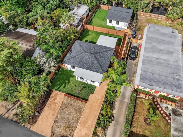 2 of 43 - 1123 Ne 1st Ave, Fort Lauderdale, FL