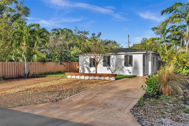 5 of 43 - 1123 Ne 1st Ave, Fort Lauderdale, FL