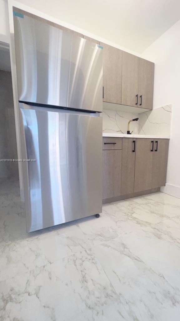 5 of 23 - 1013 Nw 1st Ave, Hallandale Beach, FL