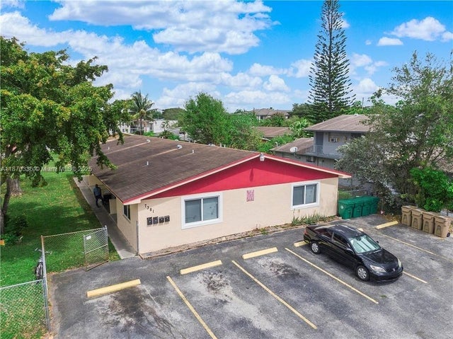 4 of 13 - 7381 Nw 37th St, Davie, FL