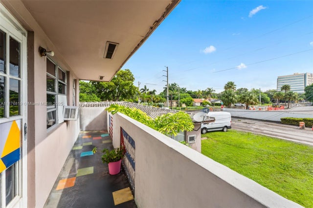 4 of 28 - N/A, Miami Springs, FL