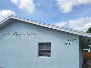 1 of 11 - 1637 W Breezy Ln, West Palm Beach, FL