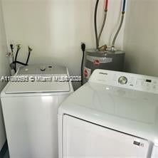5 of 11 - 1637 W Breezy Ln, West Palm Beach, FL