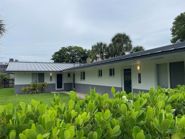 3 of 24 - 105 - 107 Ne 30th Ct #1 & 2, Wilton Manors, FL
