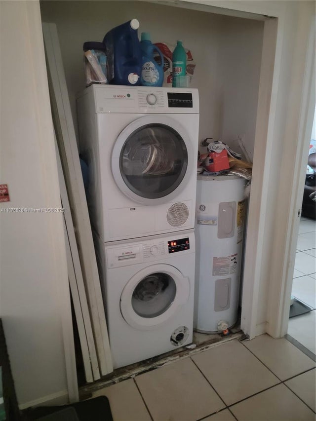 2 of 19 - 1670 Harding St, Hollywood, FL