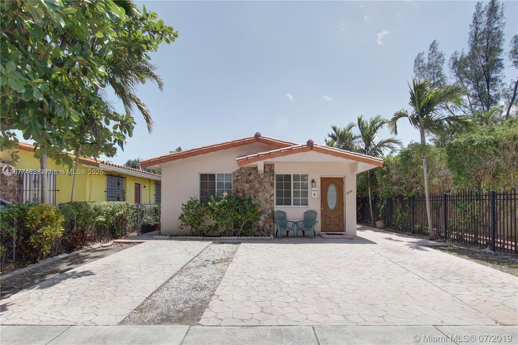 3500 Sw 26th St, Miami