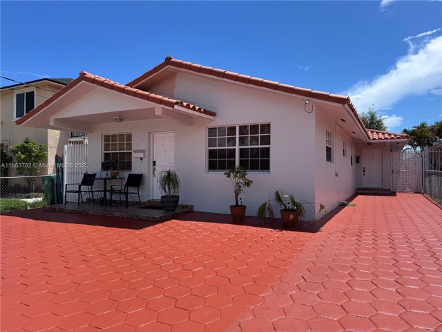 2 of 74 - 3540 Sw 24th St, Miami, FL