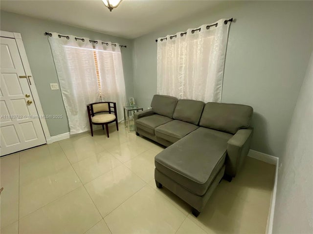 4 of 74 - 3540 Sw 24th St, Miami, FL