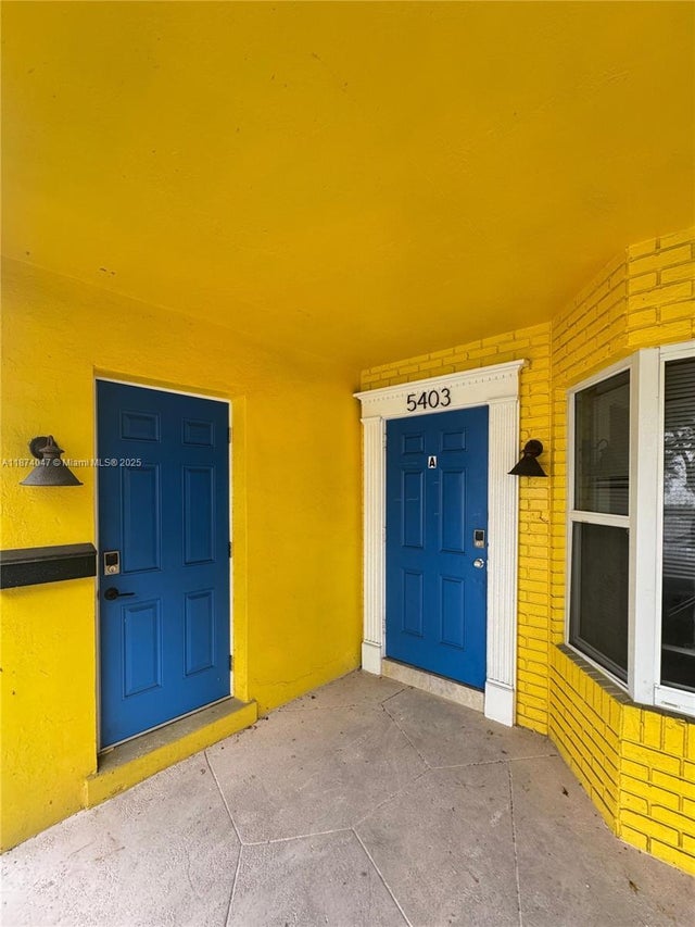 5 of 19 - 5403 Ne 22nd Ter, Fort Lauderdale, FL