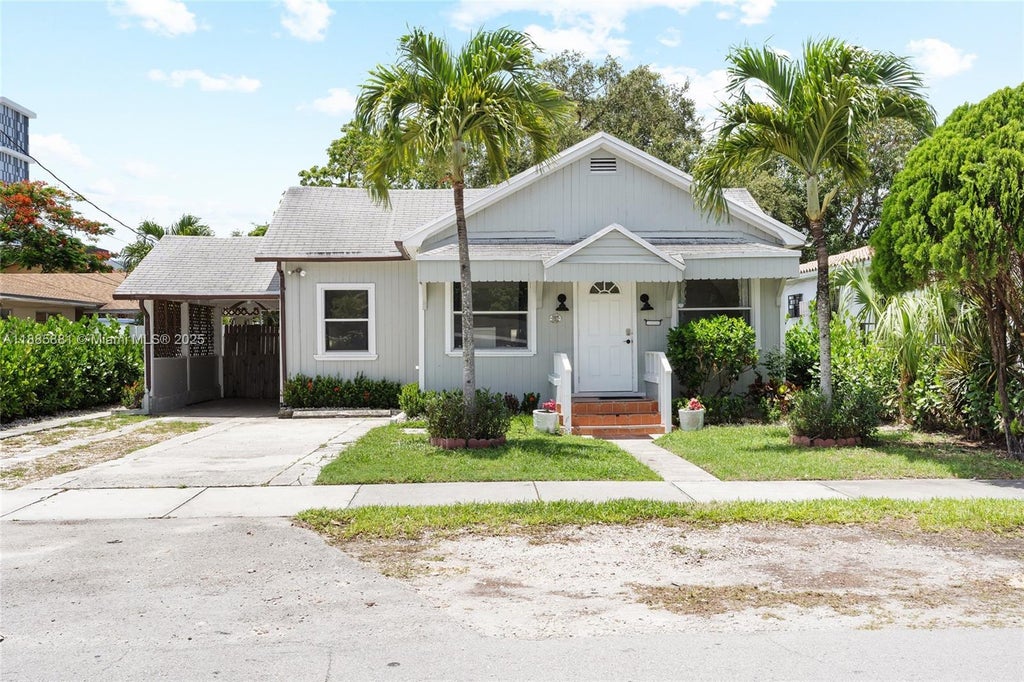 2946 Sw 26th St, Miami