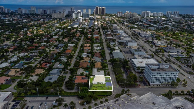 2 of 22 - 2601 Ne 32nd St, Fort Lauderdale, FL