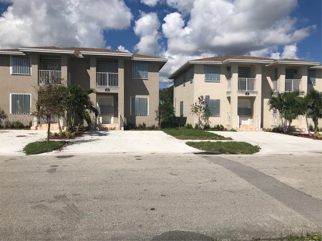 1 of 4 - N/A, Hollywood, FL