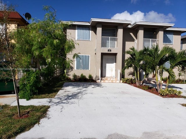 4 of 4 - N/A, Hollywood, FL