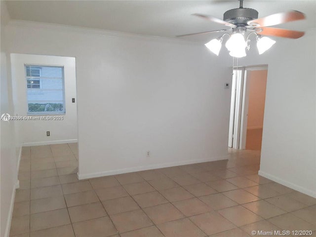4 of 25 - 412 Sw 10 St, Hallandale Beach, FL
