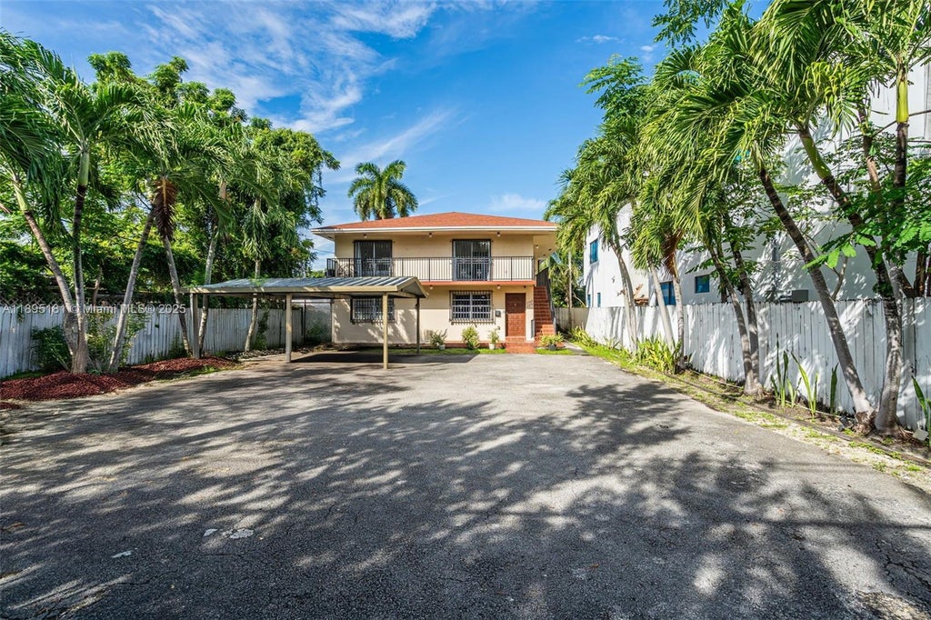 2368 Sw 32nd Ave, Miami