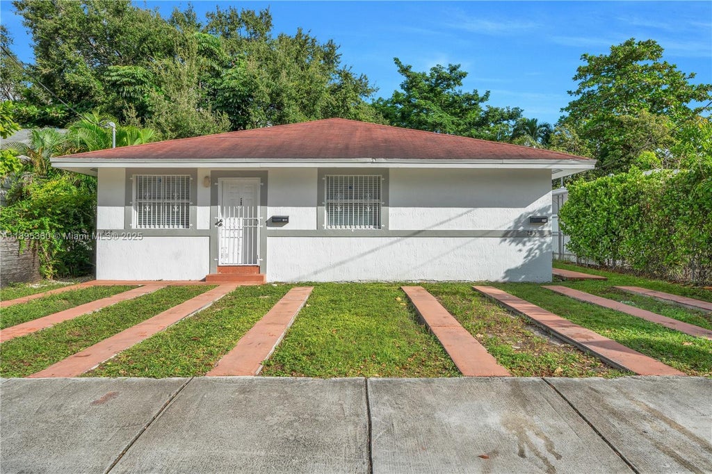 285 Nw 39th St, Miami