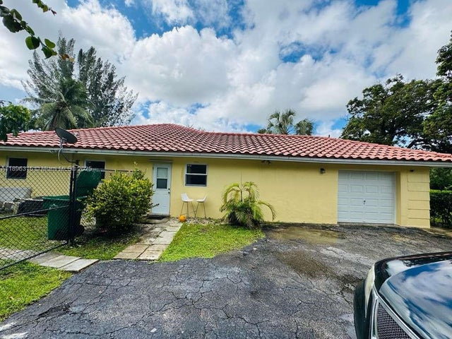 2 of 26 - 3405 Nw 82nd Ave, Coral Springs, FL