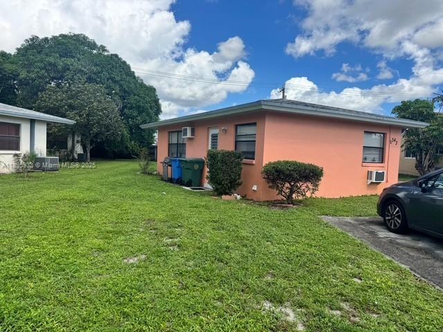 4 of 14 - 2343 Nw 28th St #1-2, Oakland Park, FL