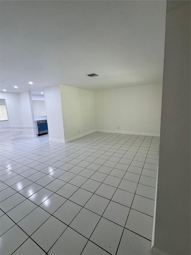 5 of 32 - 7260 Nw 16th St, Plantation, FL