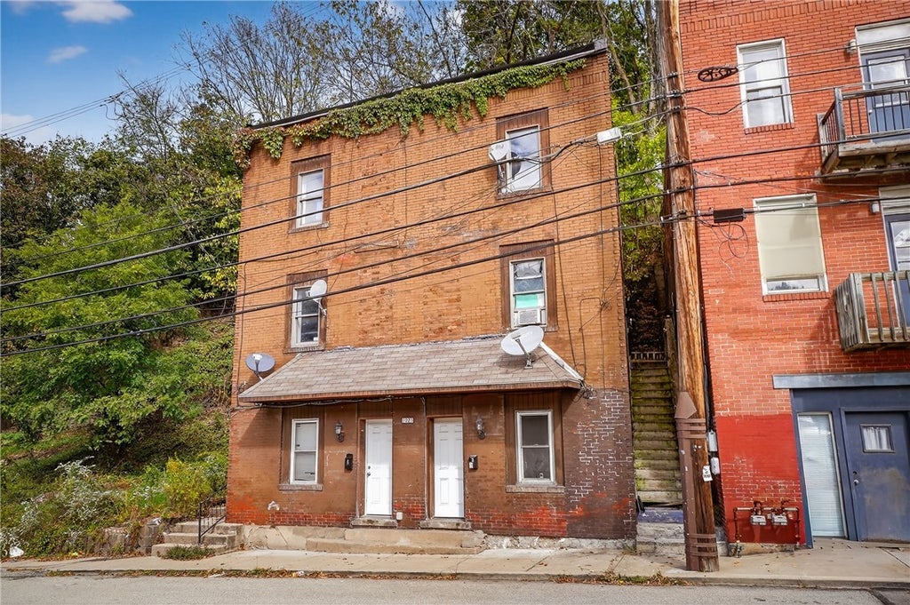 1025 Lynn Avenue, Turtle Creek