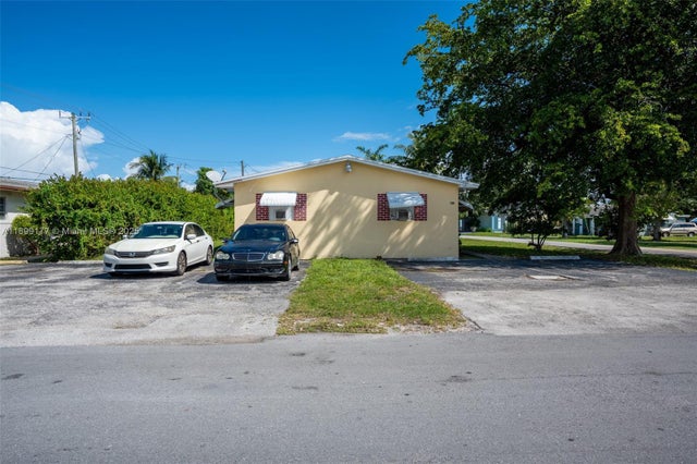 3 of 13 - N/A, Hallandale Beach, FL