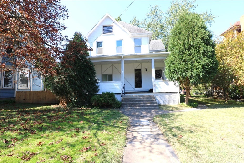 67 Oregon Avenue, Crafton