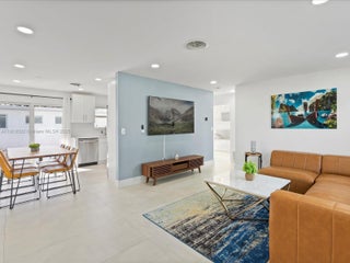 Photo of Listing #A11918022