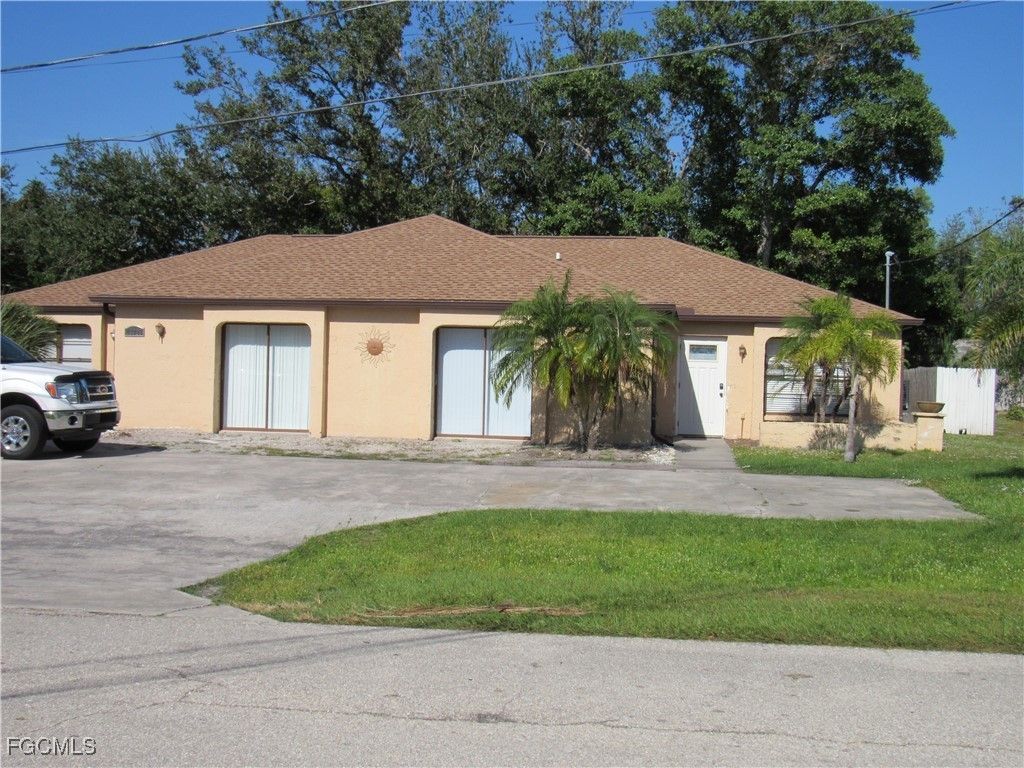17226/17228 Whitewater Ct, FORT MYERS BEACH