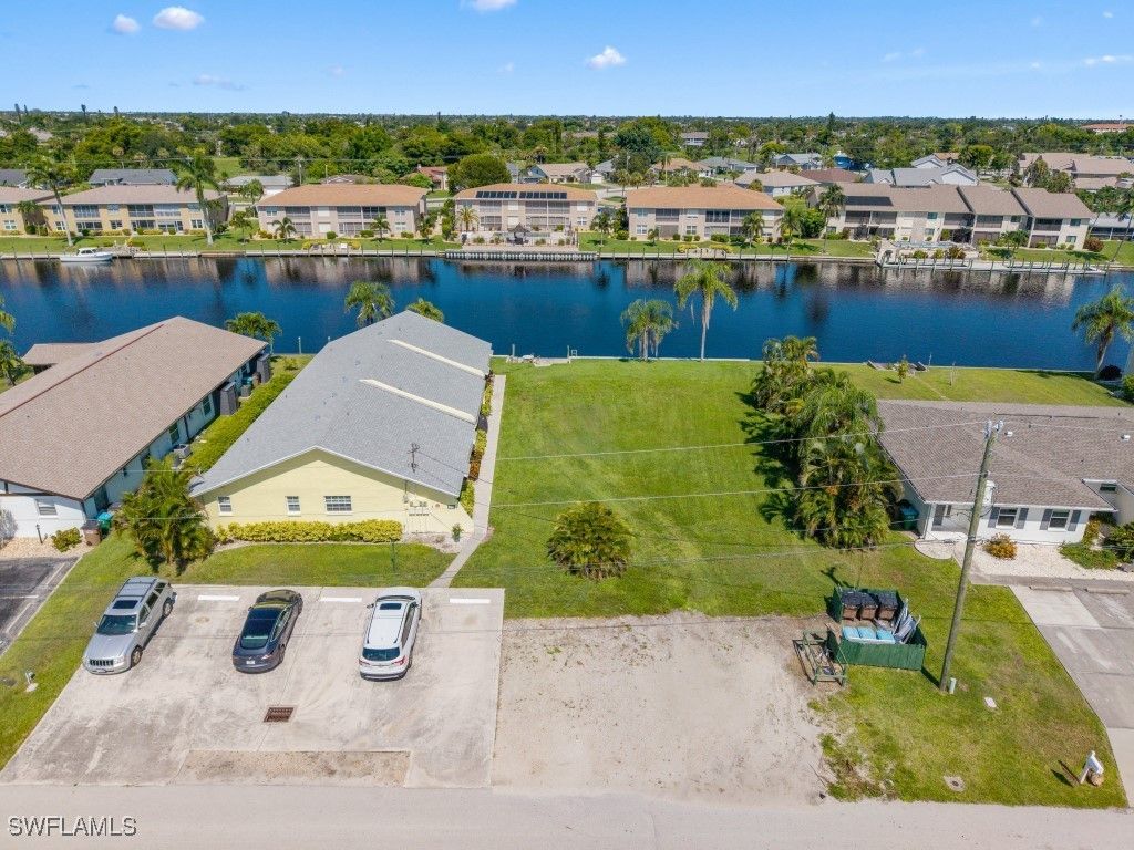 4520 Se 5th Pl, Cape Coral