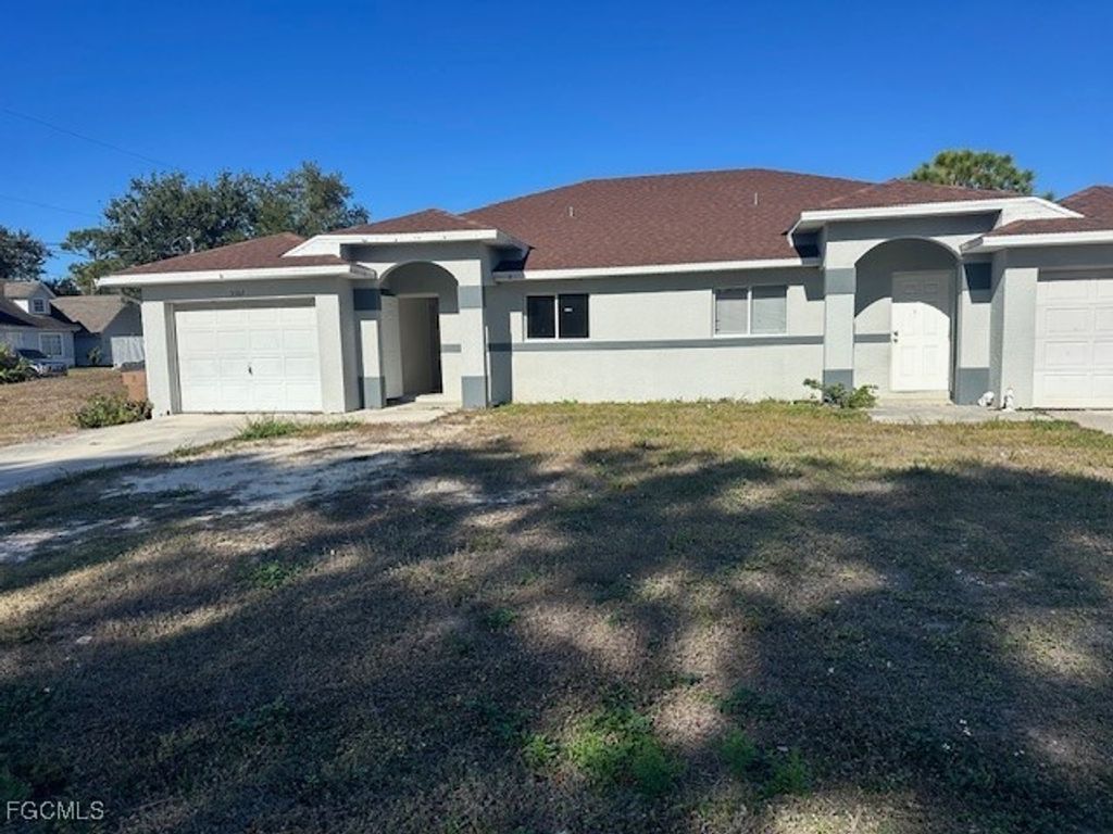 5300-5302 27th St Sw, LEHIGH ACRES
