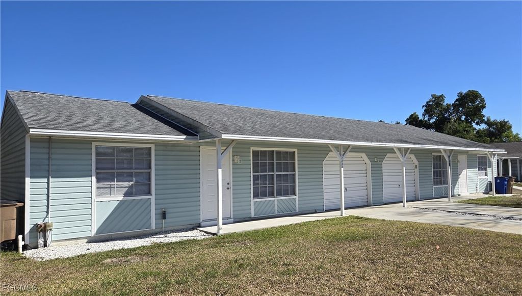 2222/2224 Virginia Ave, Fort Myers