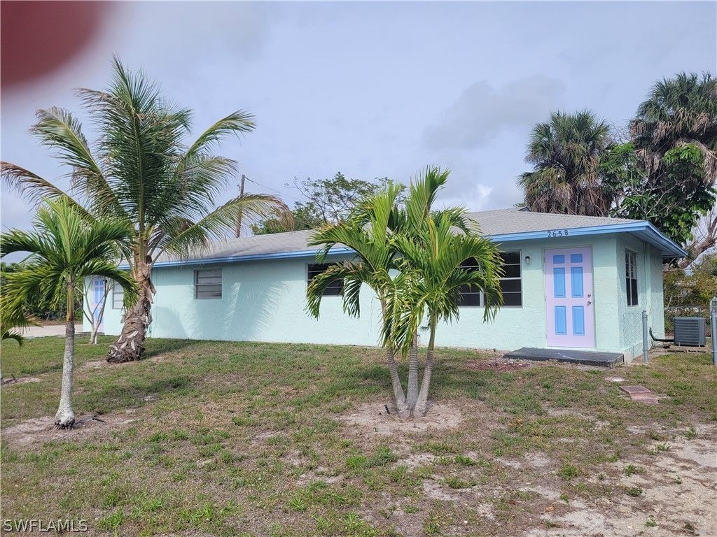 2656 Mangrove St, Naples
