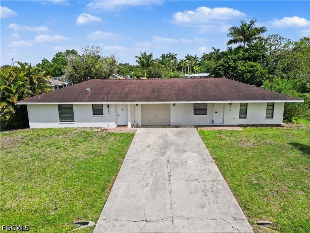 2208/2210 Iris Way, FORT MYERS