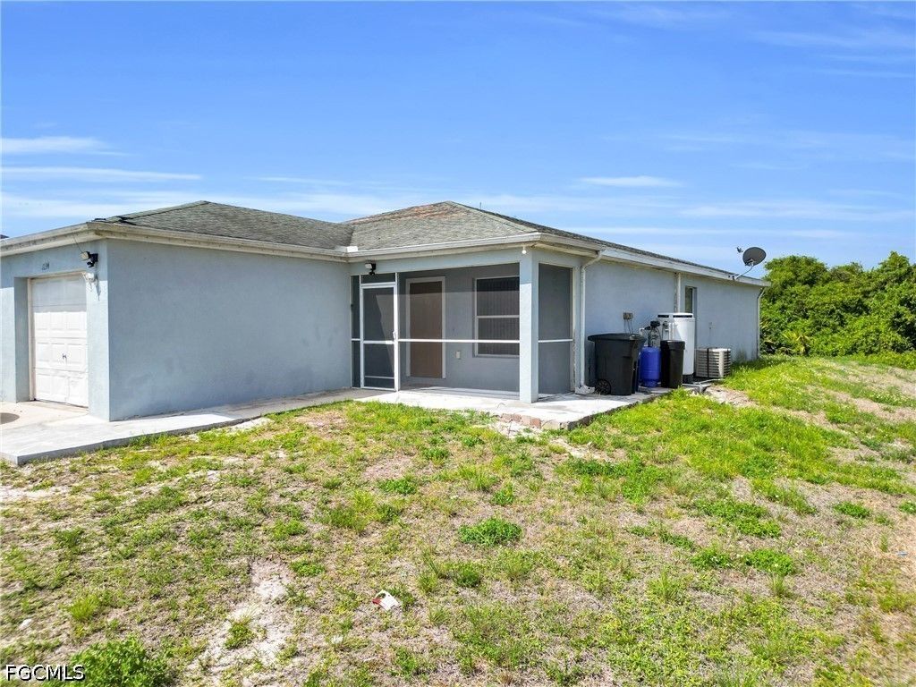 1132/1134 Ichabod Ave, Lehigh Acres