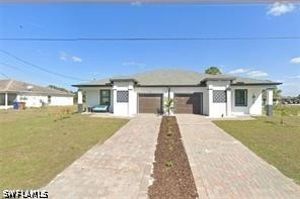 129-131 Ivan Ave S, Lehigh Acres
