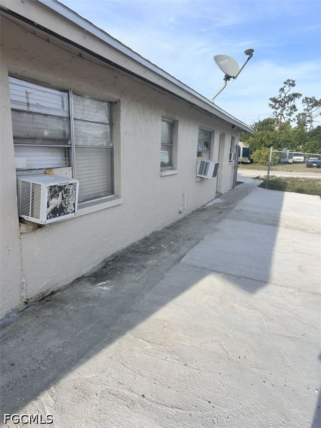 5620/5622 Eighth Ave, FORT MYERS