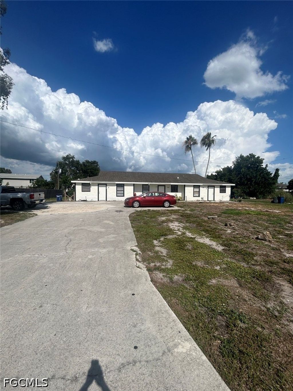 7582-7586 Carrier Rd, FORT MYERS