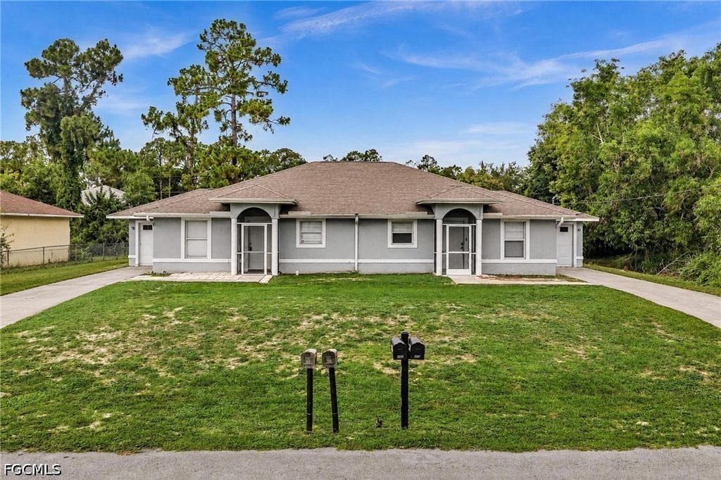 5327 30th St Sw, LEHIGH ACRES