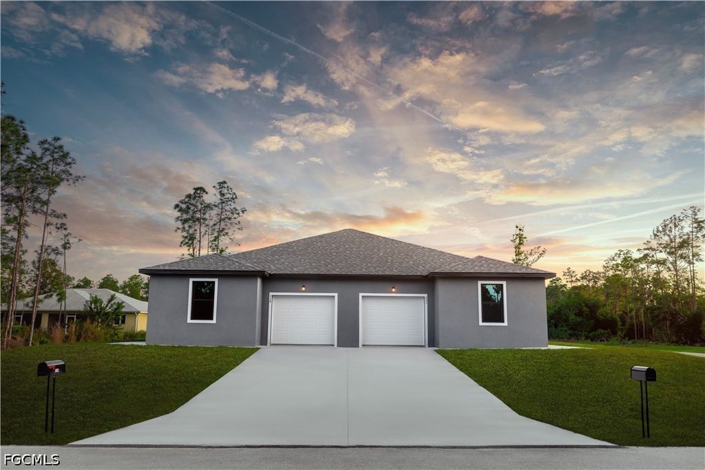 331-329 Urbana St, Lehigh Acres