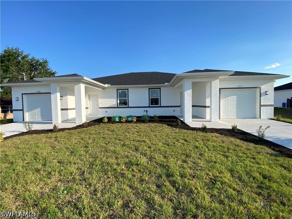 5249-5251 Centennial Blvd, Lehigh Acres