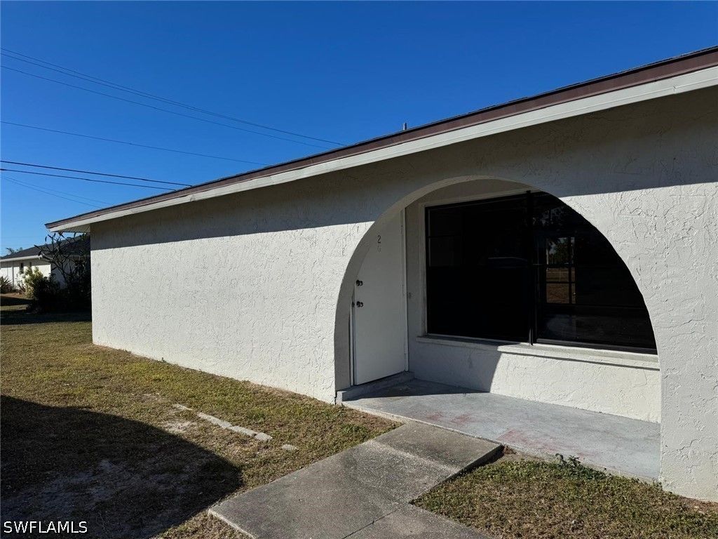 3004 Santa Barbara Blvd A - B, CAPE CORAL
