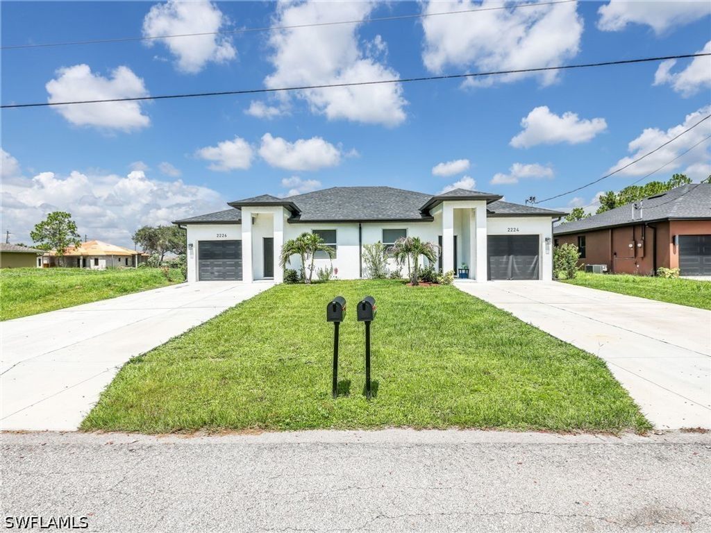 2224-2226 Kenneth Ave S, Lehigh Acres