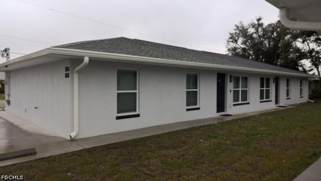 1858 Delaware Ave, Fort Myers