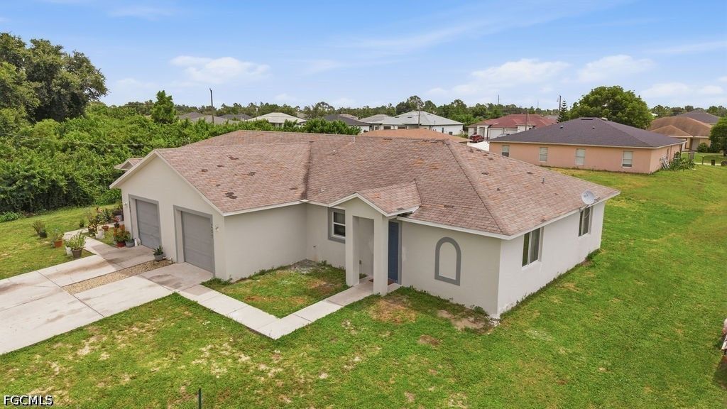205/207 Homer Ave S, Lehigh Acres