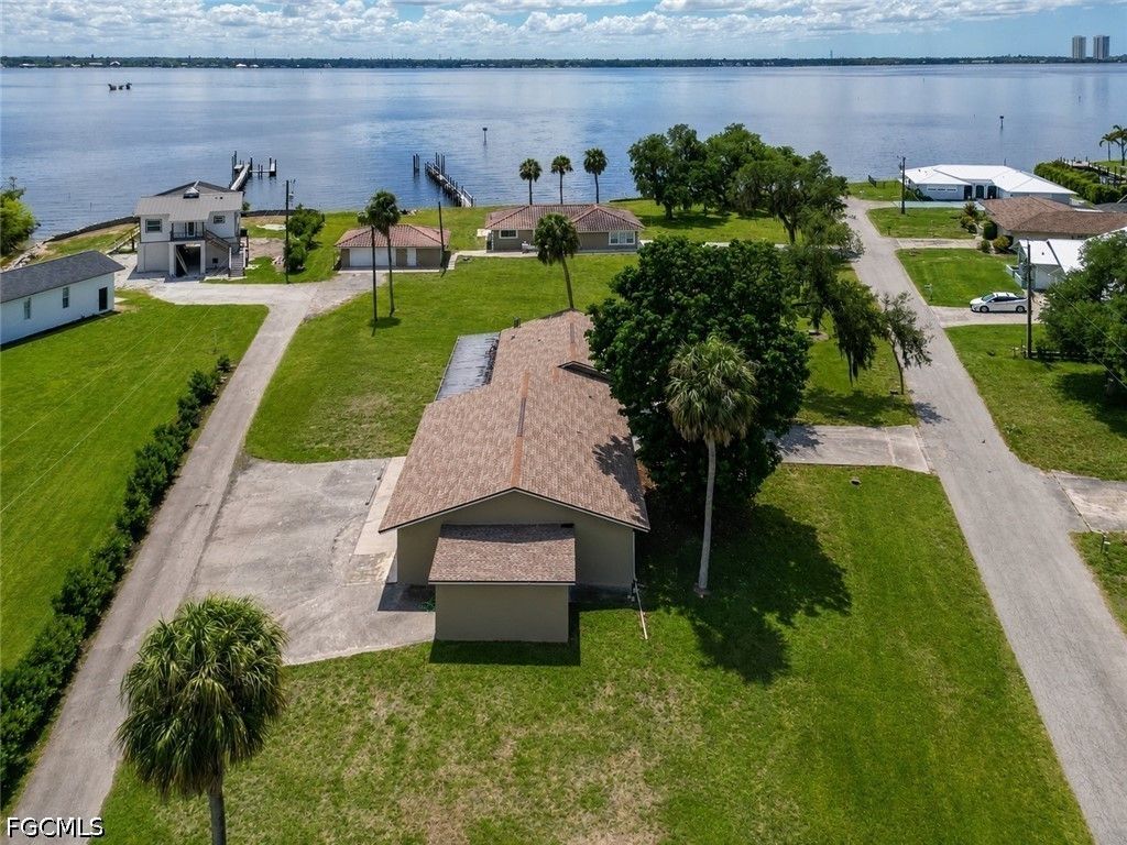 1818/1822 Stevenson Rd, NORTH FORT MYERS
